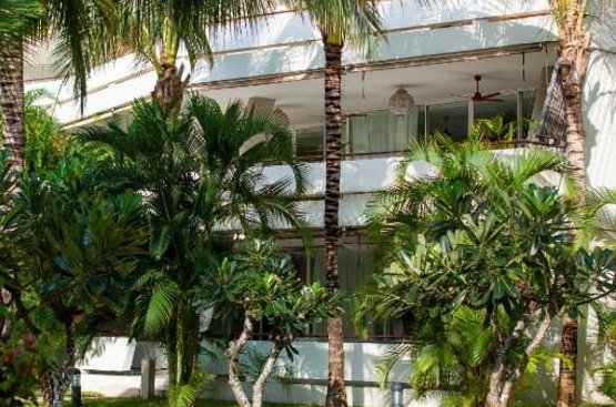  Billionaire Beachfront Apartments