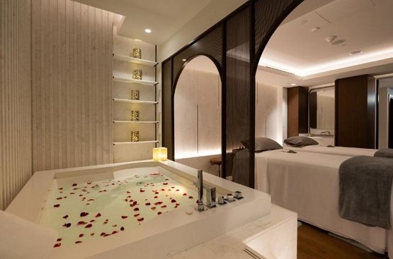 ОАЕ Jumeirah Beach Hotel Dubai