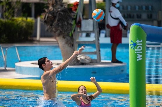 ОАЕ Jumeirah Beach Hotel Dubai