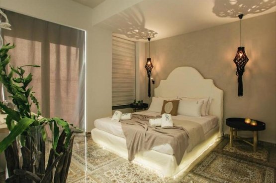 Греція Blue Carpet Luxury Suites