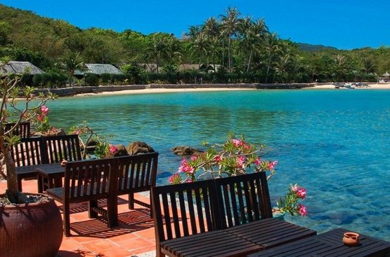 Вьетнам Whale Island Hotel