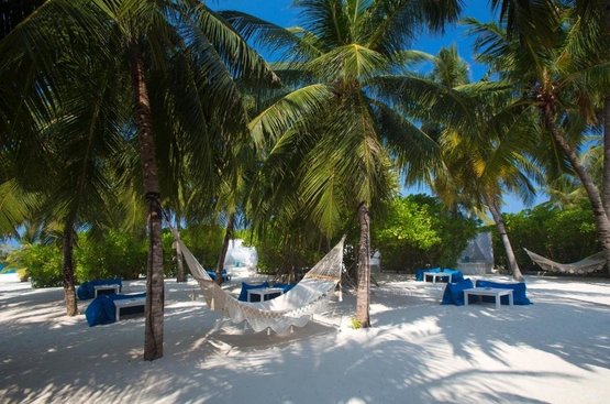 Мальдіви Velassaru Maldives