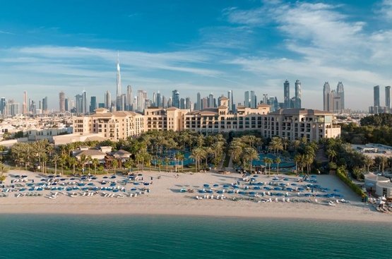 ОАЕ Four Seasons Resort Dubai at Jumeirah Beach