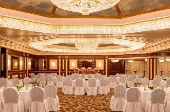 ОАЕ Le Méridien Dubai Hotel & Conference Centre