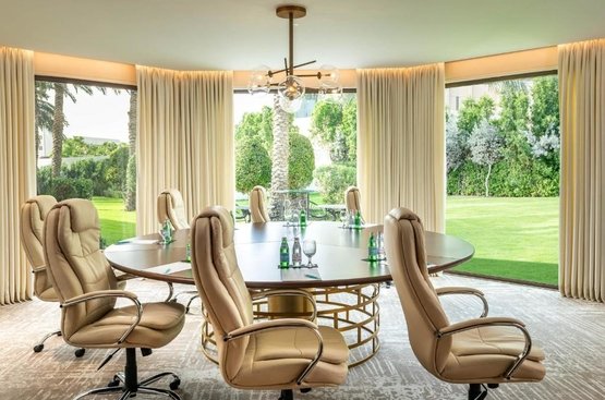 ОАЕ Le Méridien Dubai Hotel & Conference Centre