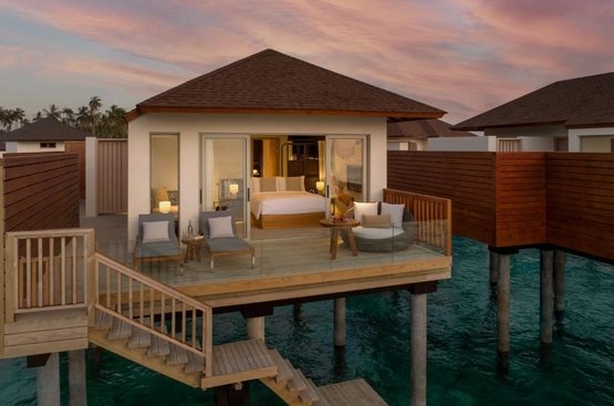 Мальдіви Avani Plus Fares Maldives Resort