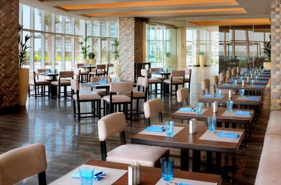 ОАЕ JW Marriott Marquis Hotel Dubai