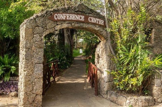 Кенія Serena Beach Resort & Spa