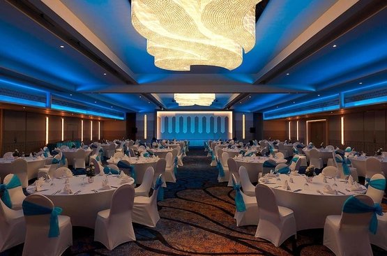 Таїланд Le Meridien Phuket Beach Resort 