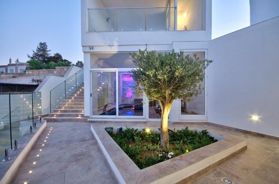 Мальта Villa Ghea Indoor Jacuzzi Pool Sauna and Games Room    