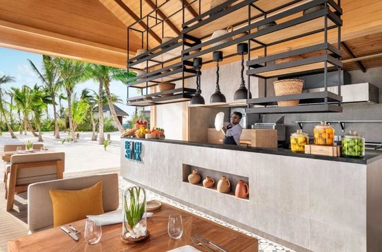 Мальдивы Hilton Maldives Amingiri Resort & Spa