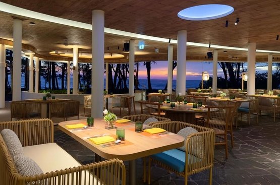 Таїланд Le Meridien Phuket Mai Khao Beach Resort 