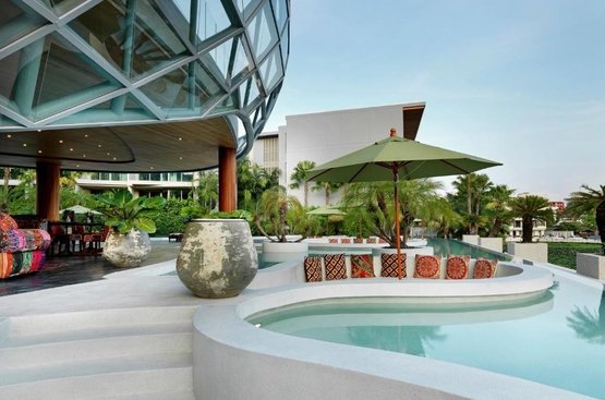 Таїланд Wyndham Grand Nai Harn Beach Phuket