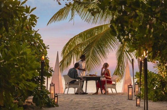 Мальдіви NH Collection Maldives Havodda Resort