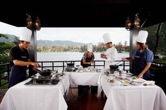 Таїланд Dusit Thani Laguna Phuket