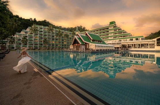 Таїланд Le Meridien Phuket Beach Resort 