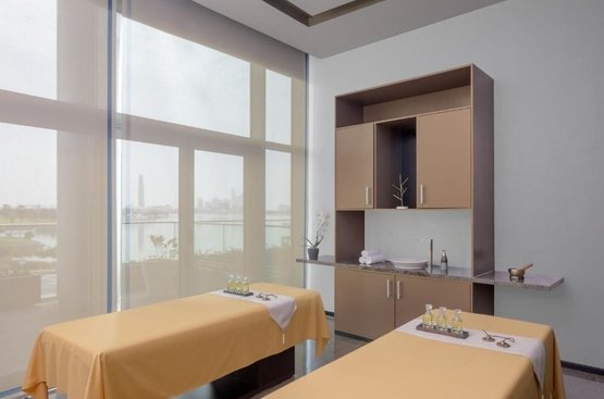 ОАЕ Marriott Marquis Dubai Creek 