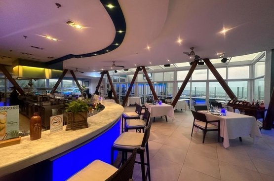Філіппіни Marco Polo Plaza Cebu