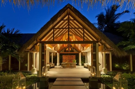 Мальдіви Baros Maldives