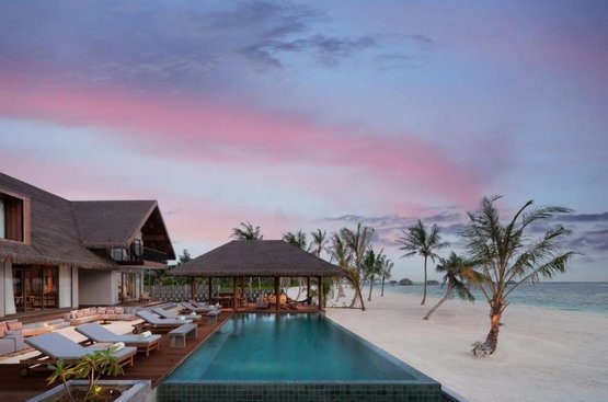 Мальдіви Six Senses Kanuhura