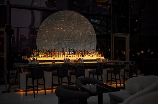 ОАЕ Four Seasons Hotel Dubai International Financial Centre