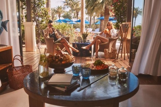 ОАЕ Four Seasons Resort Dubai at Jumeirah Beach