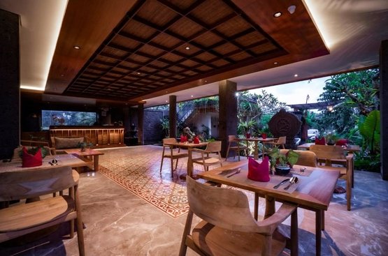 Индонезия (о.Бали) Emana Akatara