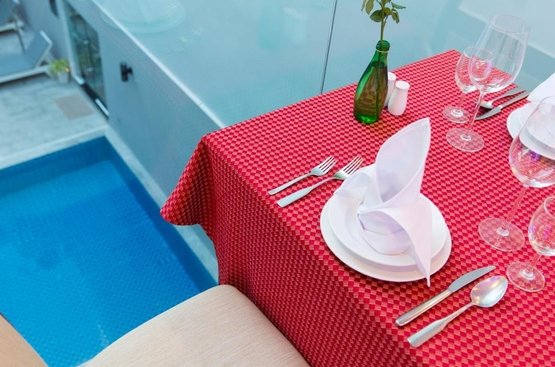 Вьетнам Starlet Hote