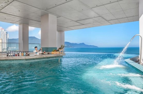 В'єтнам Awaken Danang Hotel