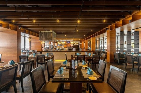 Таїланд Le Meridien Phuket Beach Resort 