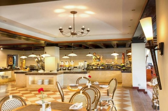 ОАЭ Dubai Marine Beach Resort & Spa