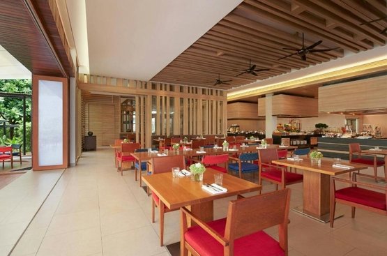 Таїланд Le Meridien Phuket Mai Khao Beach Resort 