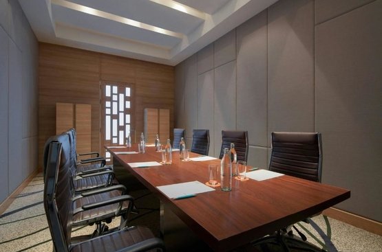 Таїланд Le Meridien Phuket Mai Khao Beach Resort 