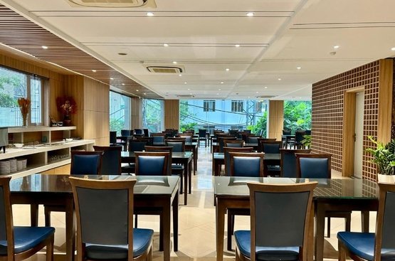 Вьетнам Starlet Hote