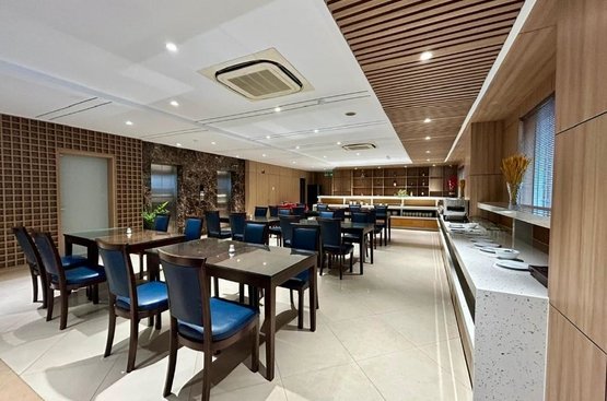 Вьетнам Starlet Hote