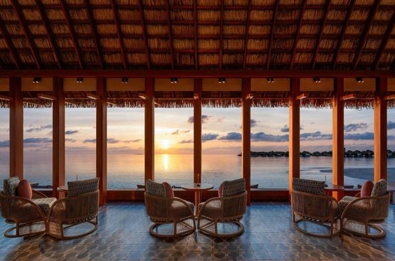 Мальдіви W Maldives Retreat & Spa