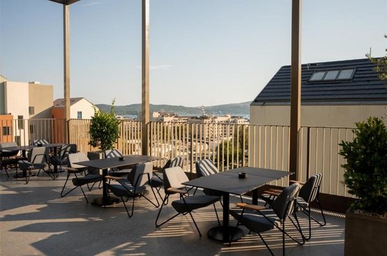 Чорногорія SIRO Boka Place