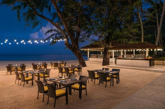 Таїланд Le Meridien Phuket Beach Resort 