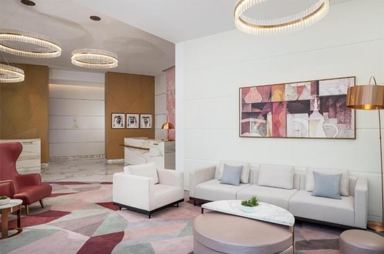 ОАЕ Hilton Dubai Creek Hotel & Residences