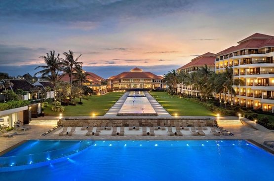 Вьетнам Pullman Danang Beach Resort