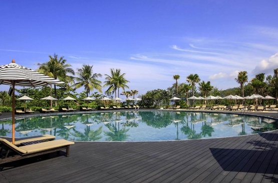 Таїланд Pullman Phuket Karon Beach Resort