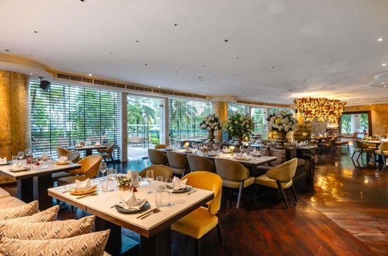 Таїланд Pullman Phuket Karon Beach Resort