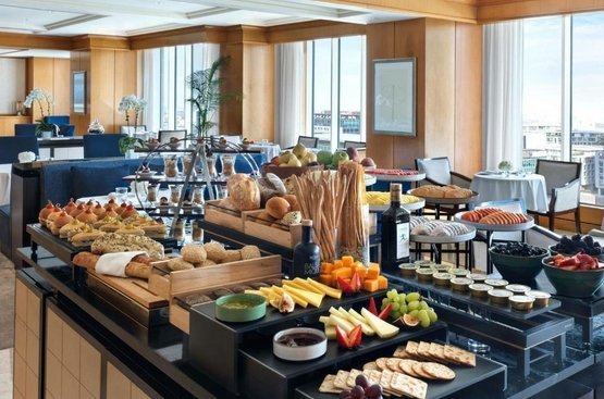 ОАЕ The Ritz-Carlton DIFC Downtown Dubai 