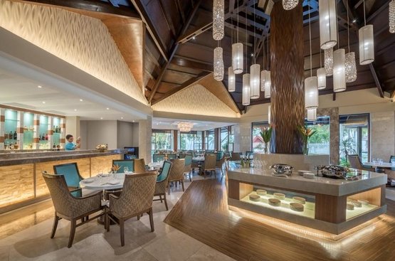 Філіппіни Henann Resort Alona Beach