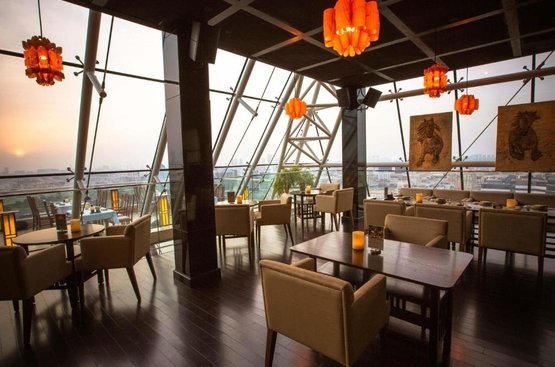 ОАЕ Raffles Dubai