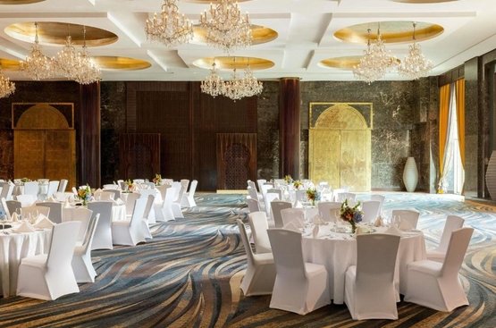 ОАЕ Raffles Dubai