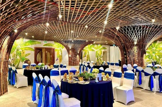 Вьетнам The Light Hotel