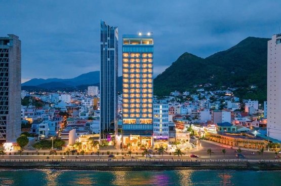 Вьетнам The Morning Glow - Handwritten Collection