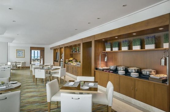 ОАЕ Hilton Dubai Jumeirah