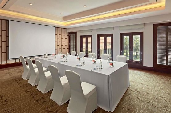 Вьетнам Pullman Danang Beach Resort